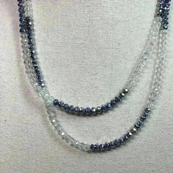 AB Clear and Silver Glass Necklace Vintage - Picture 3 of 4